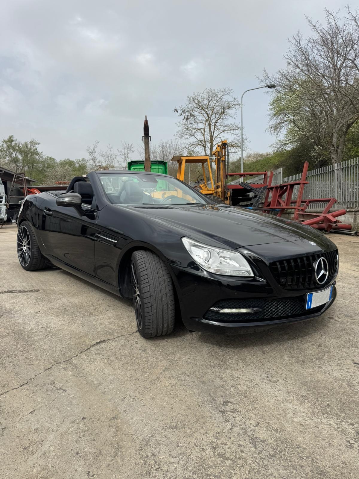Auto 8